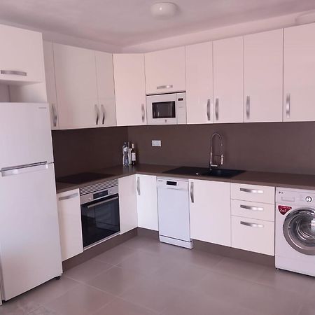 Victoria Court 2- Lovely Apartment 25 Arona  Dış mekan fotoğraf