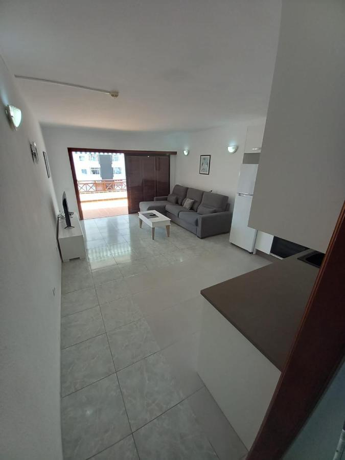 Victoria Court 2- Lovely Apartment 25 Arona  Dış mekan fotoğraf
