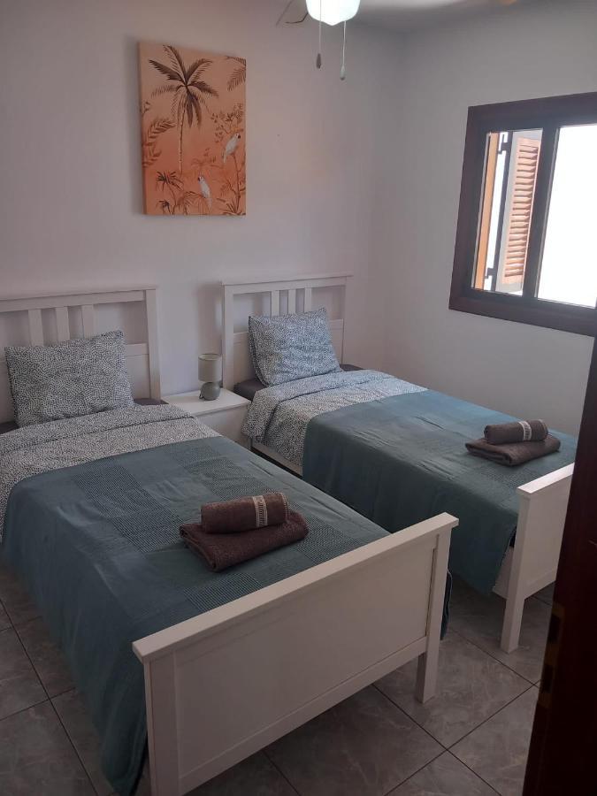 Victoria Court 2- Lovely Apartment 25 Arona  Dış mekan fotoğraf